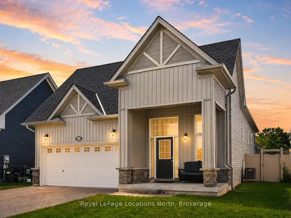 214 Springfield Cres, Clearview, ON L0M 1S0