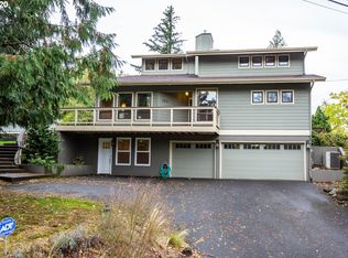 3521 SW Carson St, Portland, OR 97219