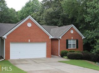 203 Jackson Park Dr, Hoschton, GA 30548