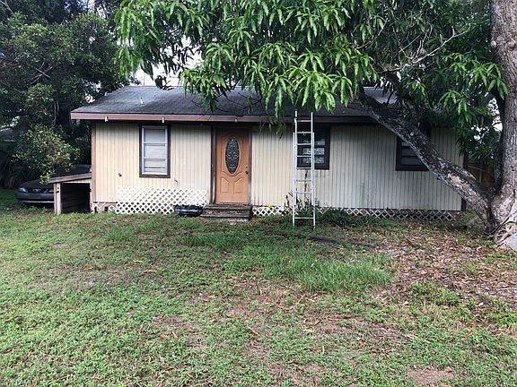 2nd image of 27732/34 Pullen Ave