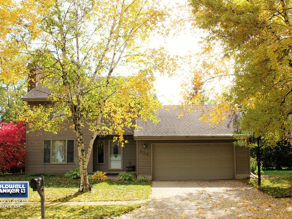 Beautiful 2 Story Home