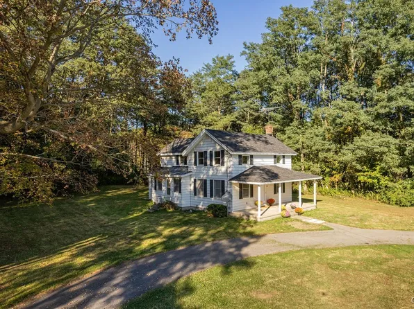 222 W Myers Rd, Oswego, NY 13126