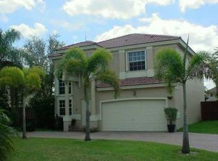 2011 NW 99th Ave, Pembroke Pines, FL 33024