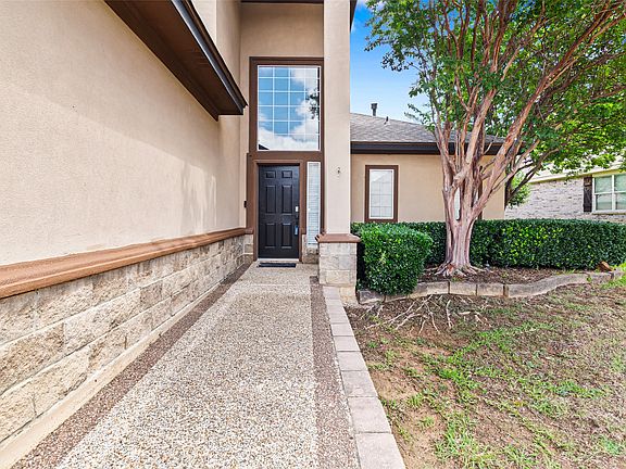 2nd image of 5103 Adamstown Pl