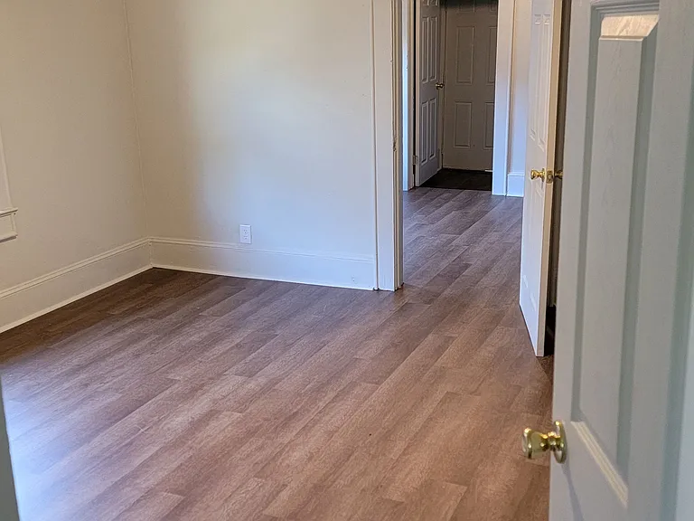 1 bed, 1.0 bath, 600 sqft, $675 — Photo 5