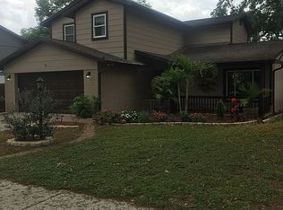 523 Oak Creek Dr, Brandon, FL 33511