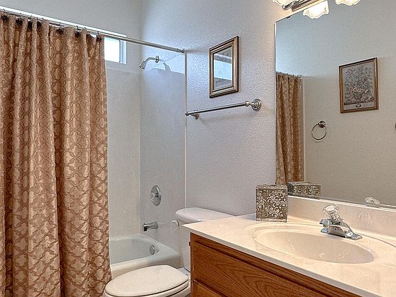 5th image of 2763 Fairmeade Circle