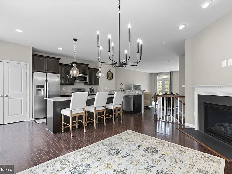 858 Nancy Lynn Ln — Photo 14
