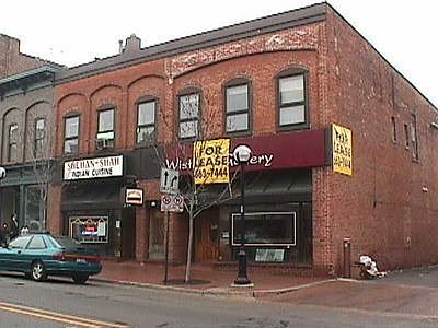 214 1/2 E. Washington