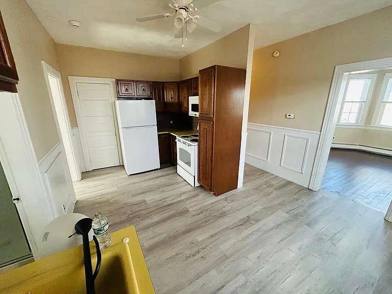 147 Dean St #3 — Photo 7