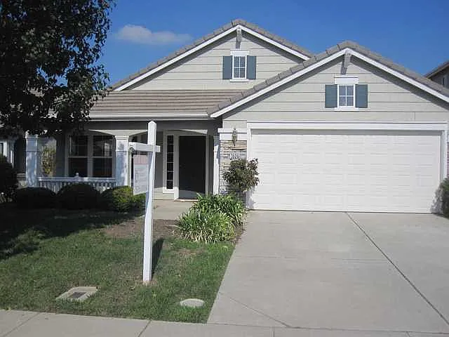 3525 Twin Falls Ct photo 1