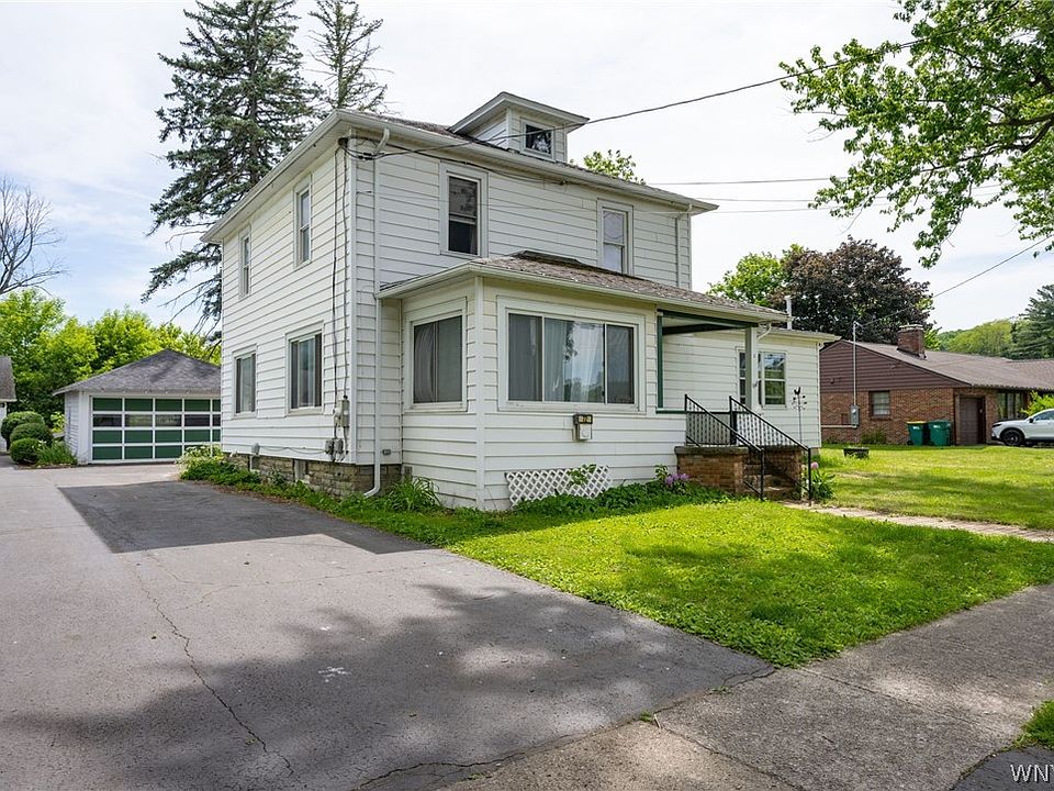 1st image of 72 W Court St