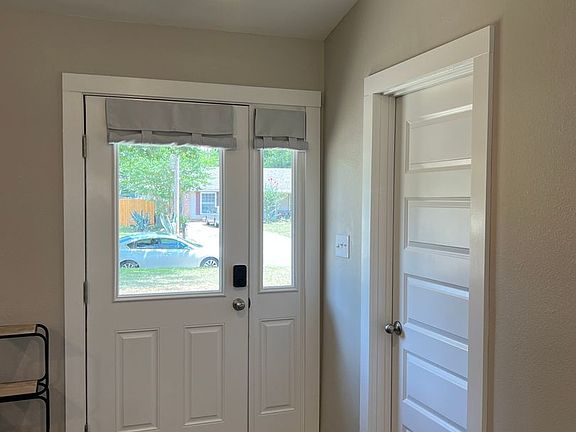3rd image of 6085 Judy Dr