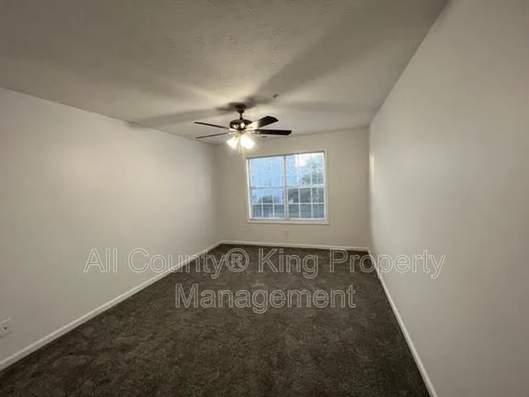 342 Waterdown Dr #10 — Photo 10