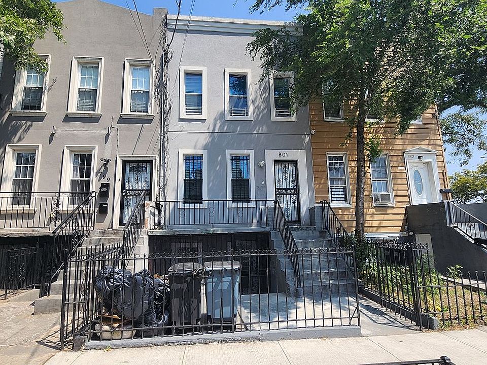 1st image of 801 Logan St