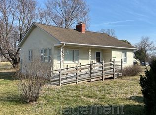 30 Curtis Ests, Fredericksburg, VA 22401