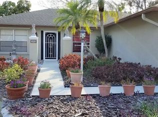 4076 Gatewood Dr, Sarasota, FL 34232