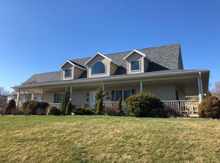 528 Snyder Dr, Dane, WI 53529