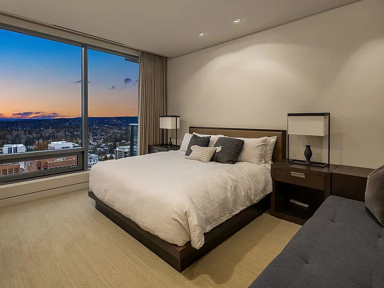 650 Bellevue Way NE #4004 — Photo 34