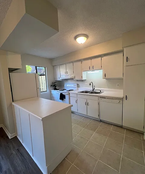 6905 Cleaton Rd — Photo 47