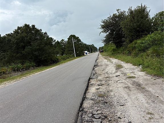 3rd image of Lee Ave