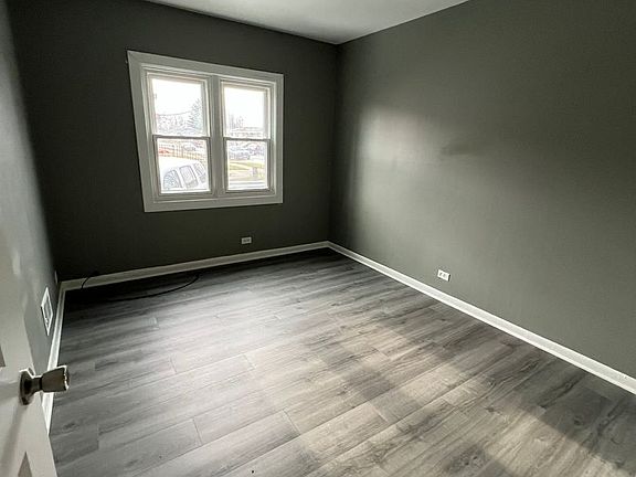 5th image of 481-485 Buffalo Ave #1E