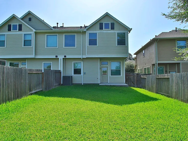 239 Biltmore Loop — Photo 38