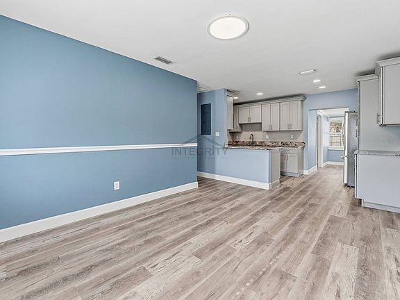 4th image of 4746 W Anita Blvd