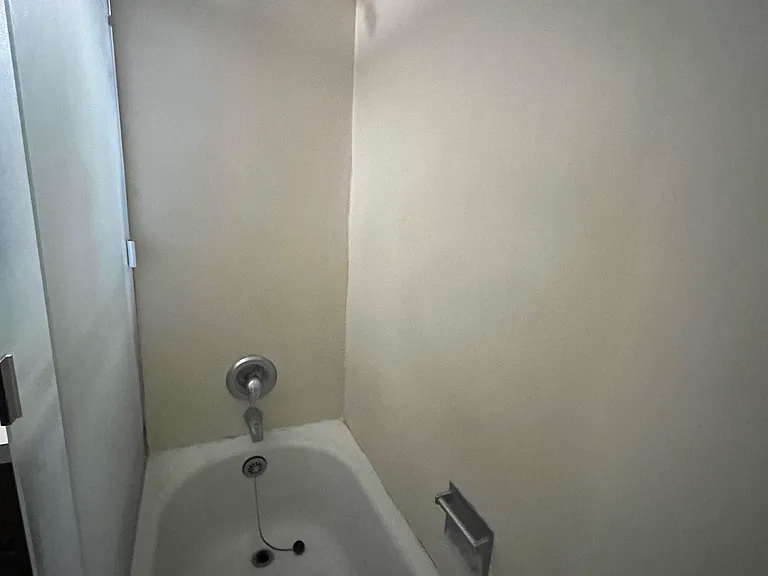 531 S 6th St #3 — Photo 10