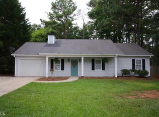 262 Lakewood Dr, Newnan, GA 30263