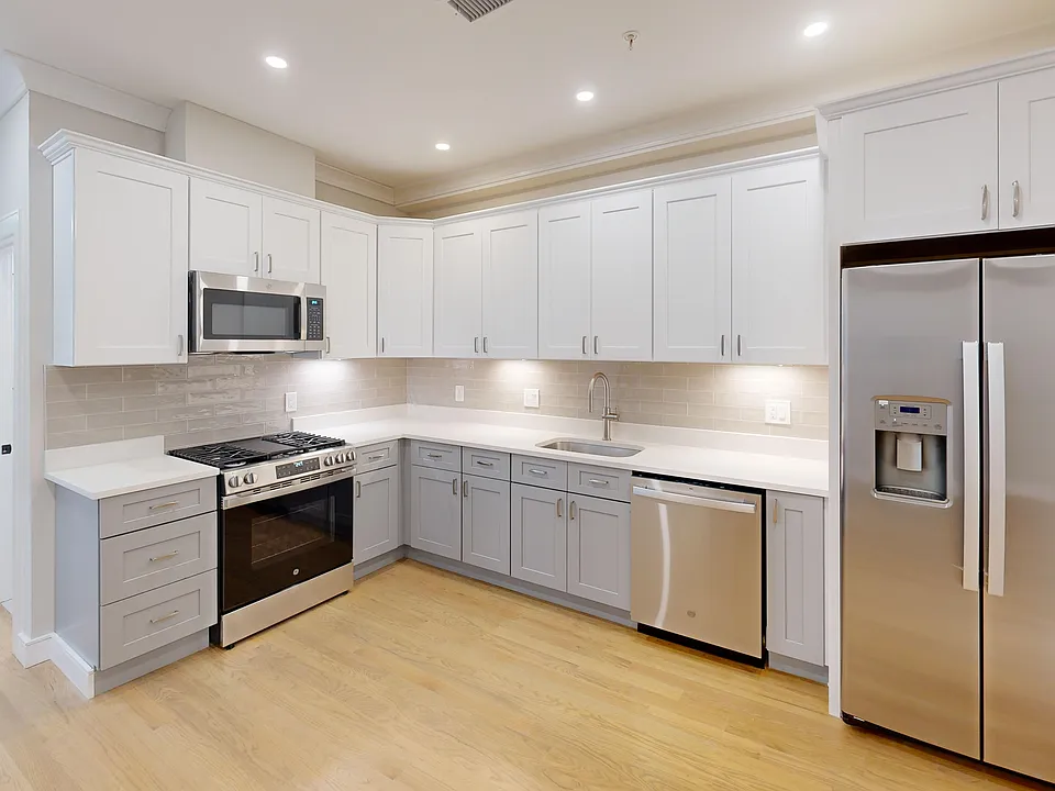 232 Tremont St #1