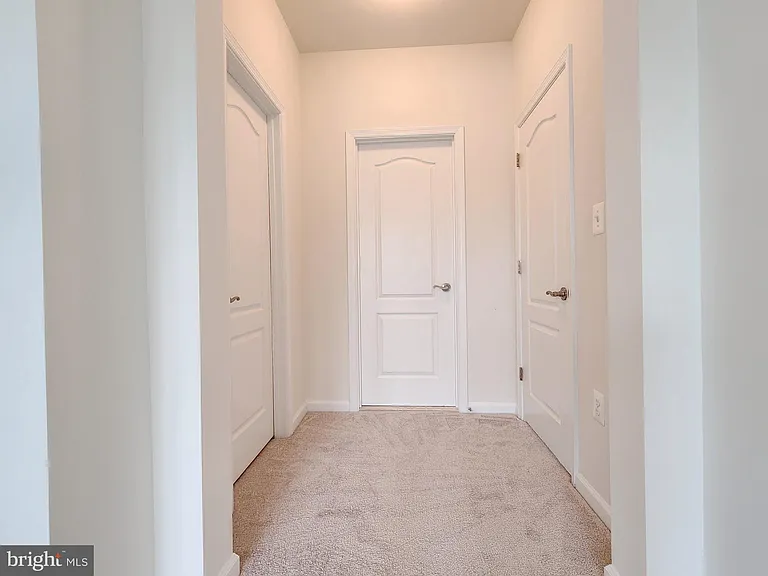 44115 Peirosa Ter — Photo 22