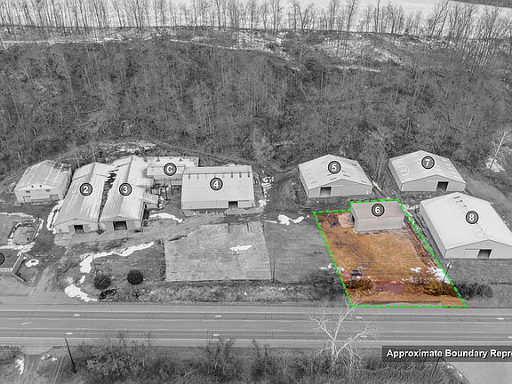 3rd image of 3825 Columbia Blvd #6