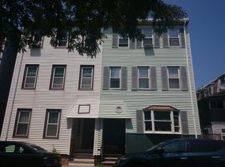 506 E 7th St, South Boston, MA 02127