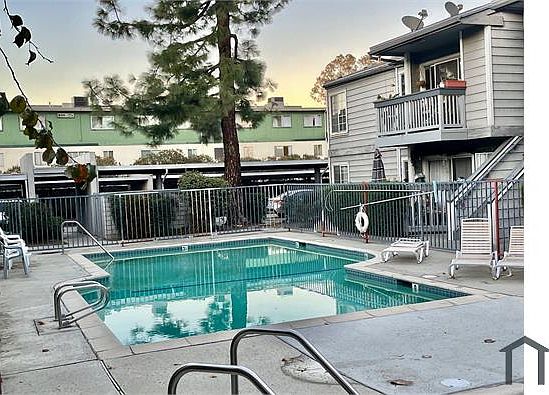 2nd image of 9714 Sepulveda Blvd Unit 124