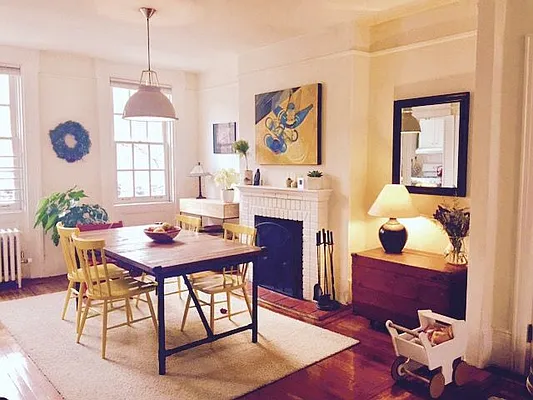 Rented by M.Woods & Associates | media 35