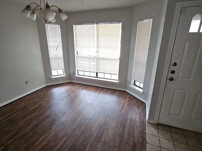 715 Penn Pl — Photo 15