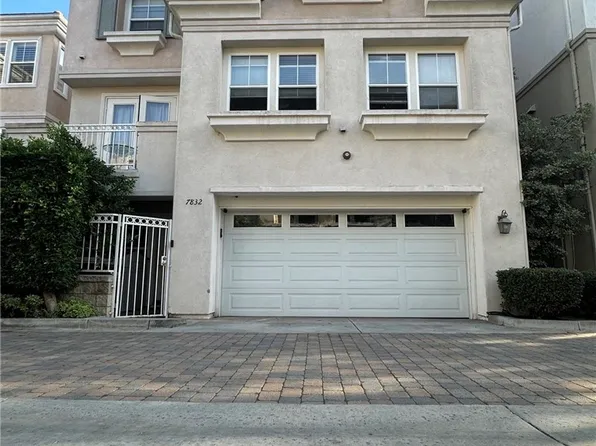 7832 Daisy Cir, Huntington Beach, CA 92648