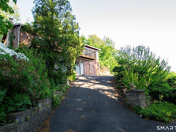 3rd image of 2-4 Woody Lane