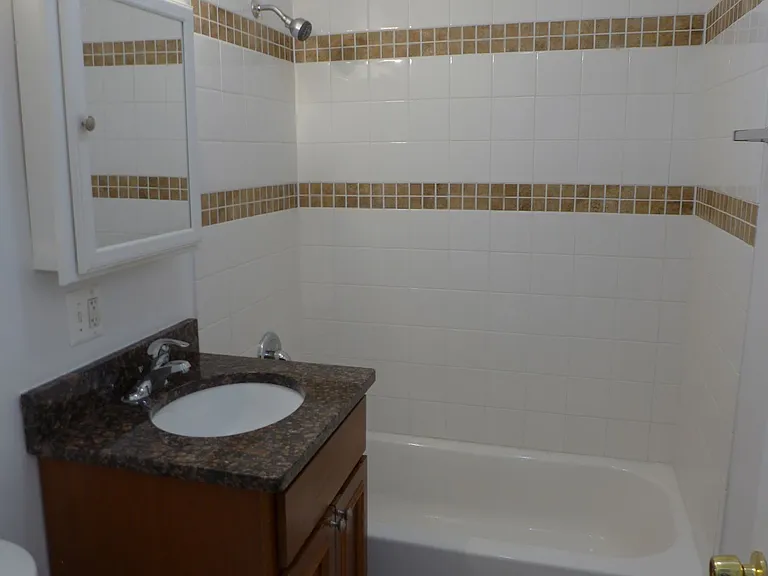 428 Scoville — Photo 15