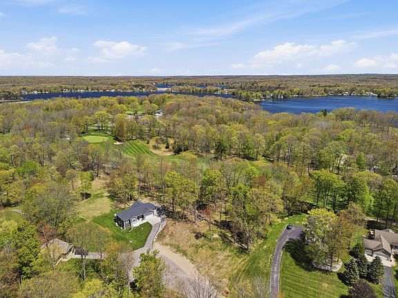 4th image of 9654 Aberdeen Ct