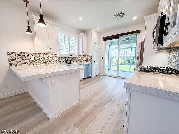 2nd image of 9608 Langden Brook St