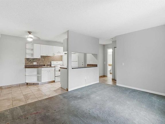 4th image of 305 E 25th Ave SW #102