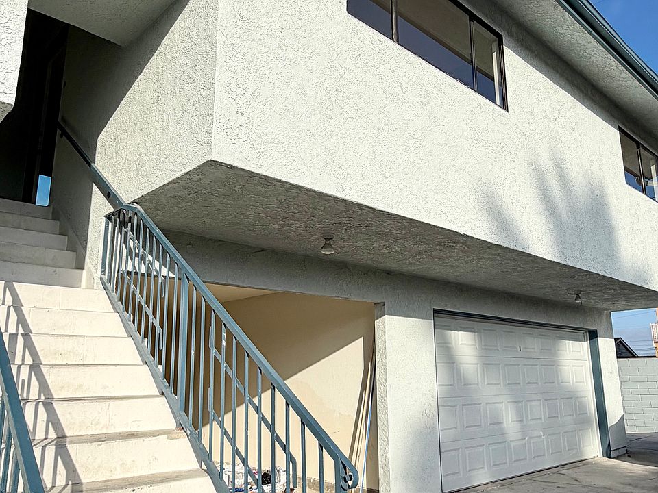 Building Photo 4