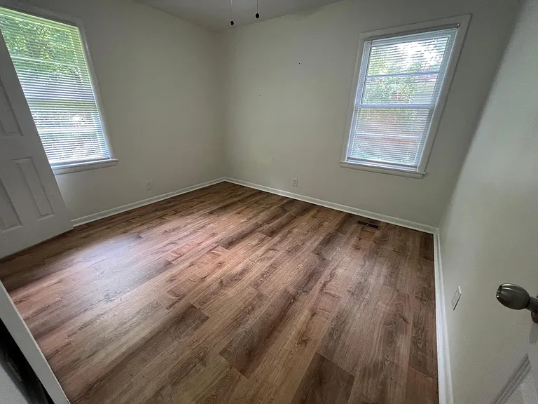 3312 Reynolds Dr NW — Photo 7