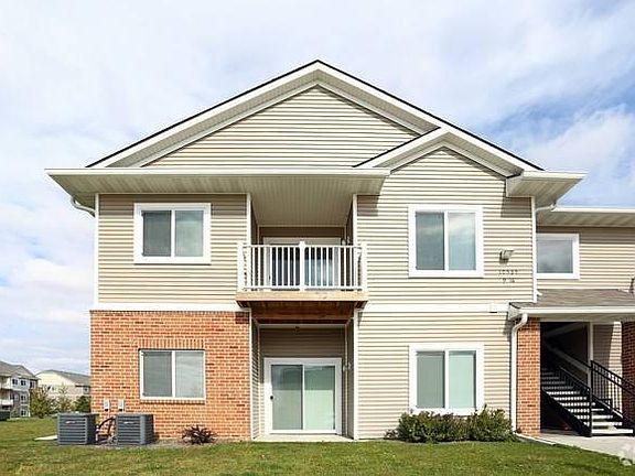 5th image of 10535 Norfolk Dr
