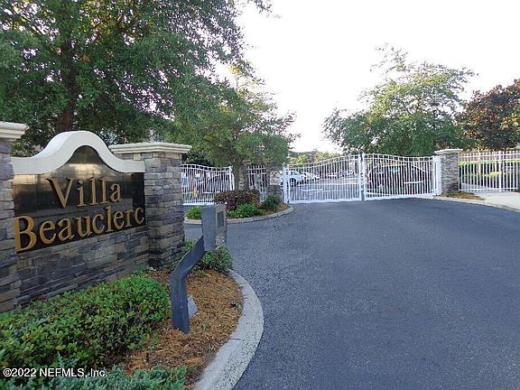 2nd image of 9625 Amarante Way #13