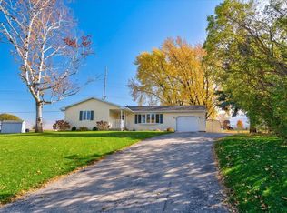 505 Natchez Court, Deforest, WI 53532