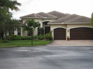 19197 Natures View Ct, Boca Raton, FL 33498