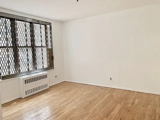 Rented by A P Realty Group NY LTD | media 20